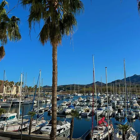 T2 4 Pers. Pres Plage, Parking, Vue Port - - Fr-1-388-90