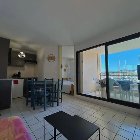Apartment Vue Port Et Montagnes, A 150m, 2 Pieces + Cabine, Parking, 4 Pers - - Fr-1-388-90 *